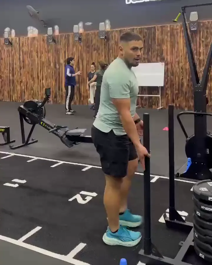Dustin Alonso entrenando